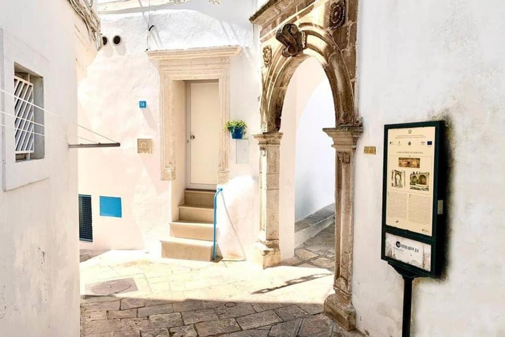 Le Marangi Getaway Suite Martina Franca Bagian luar foto