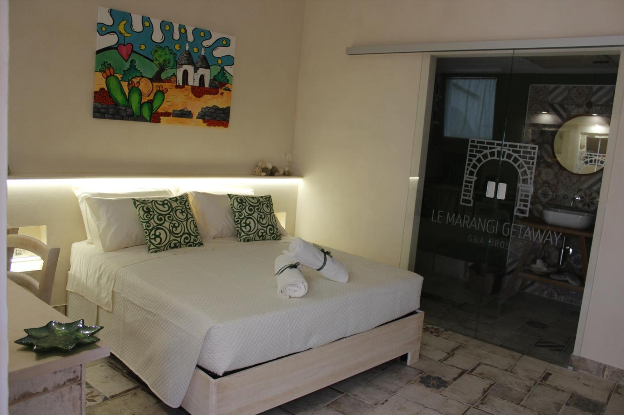 Le Marangi Getaway Suite Martina Franca Bagian luar foto