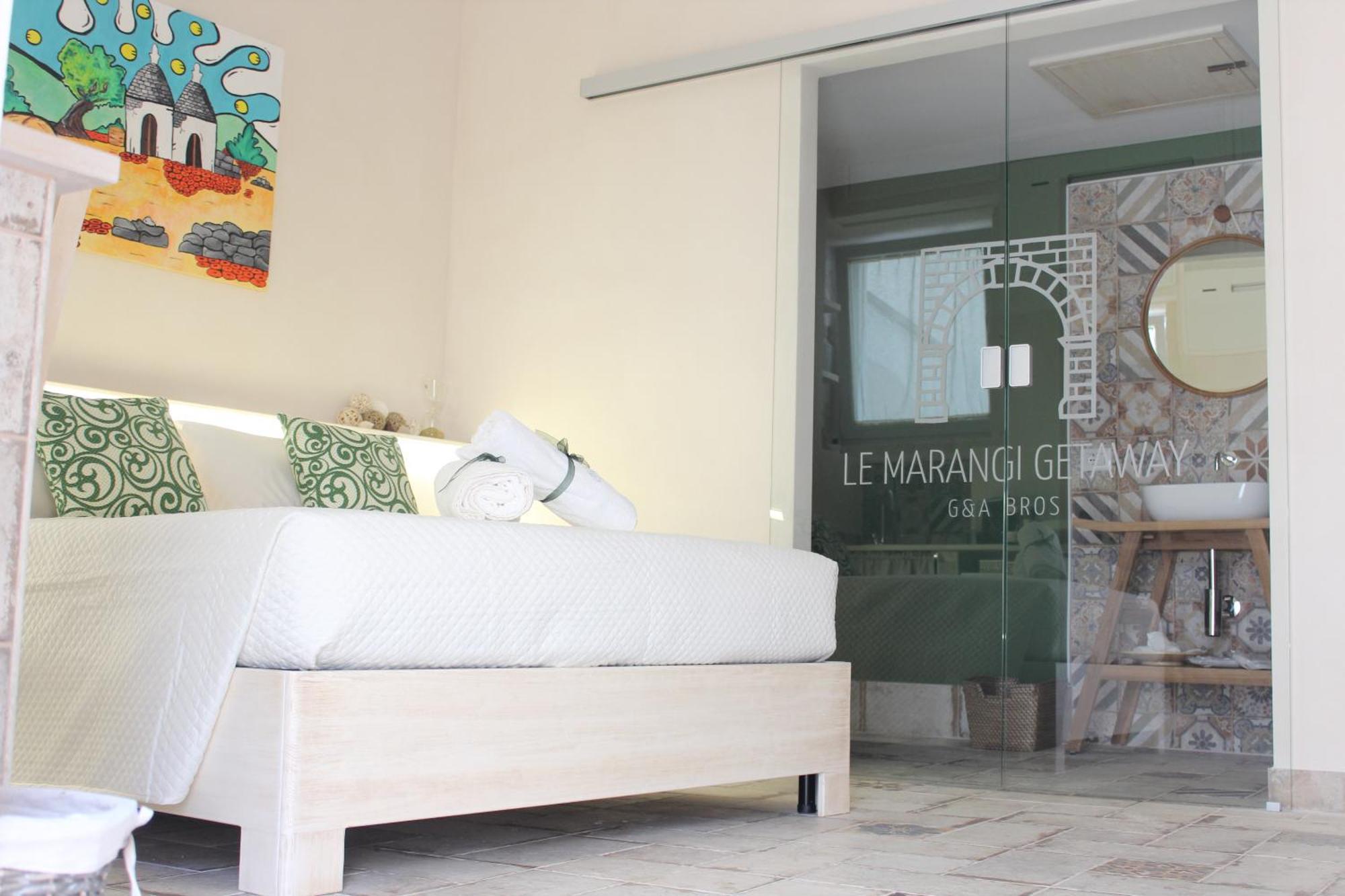 Le Marangi Getaway Suite Martina Franca Bagian luar foto
