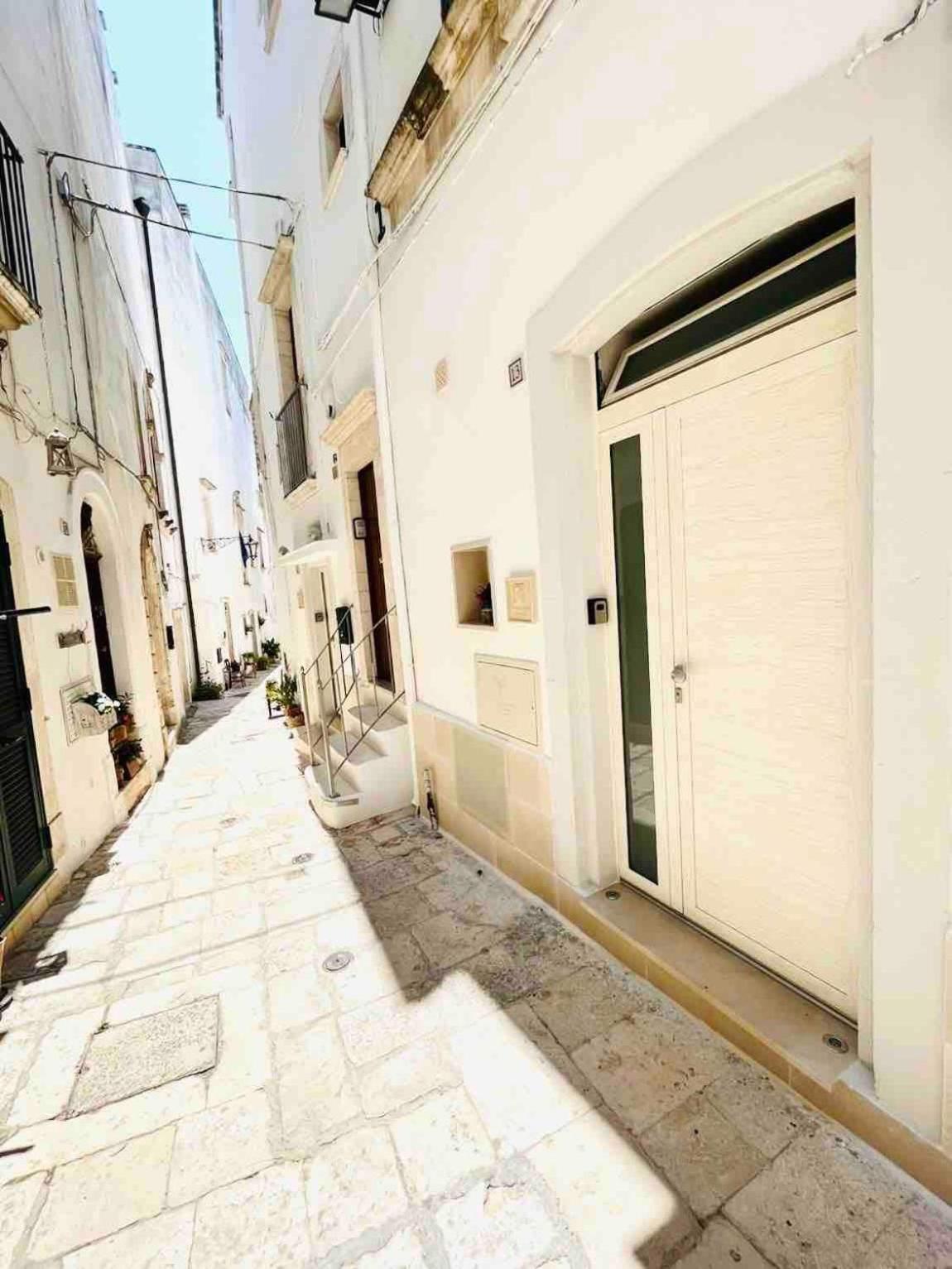 Le Marangi Getaway Suite Martina Franca Bagian luar foto