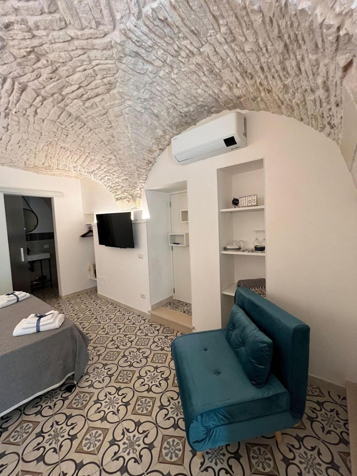 Le Marangi Getaway Suite Martina Franca Bagian luar foto